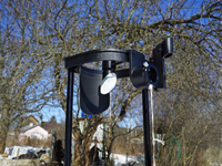 Вид на узел вторичного зеркала, выдвинутого из трубы